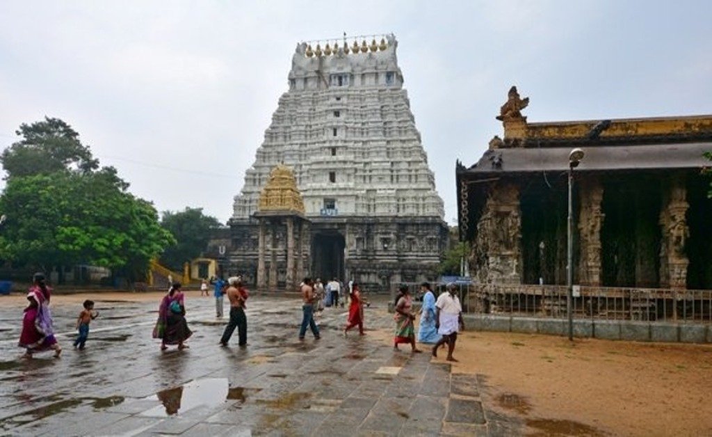 Kanchipuram Divya Desam Tour from Chennai